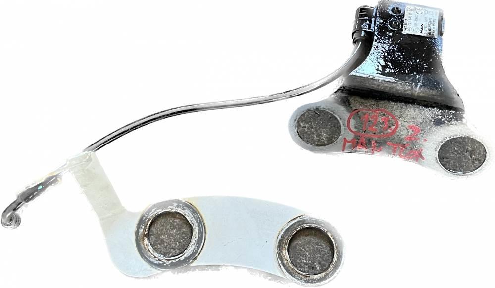 MAN TGX SNÍMAČ TLAKU Other components