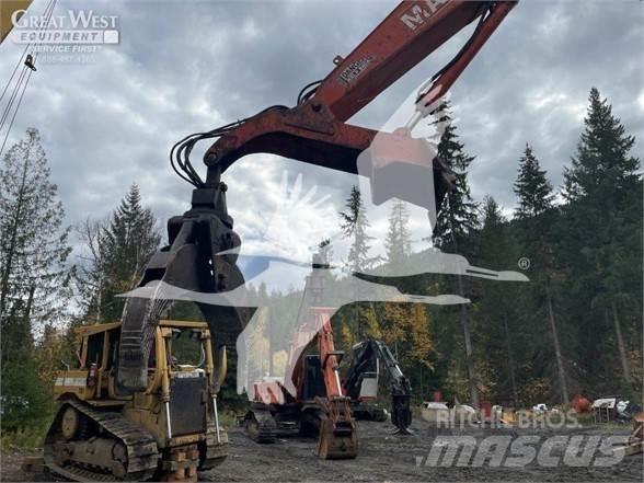 Madill 3800 Knuckleboom loaders