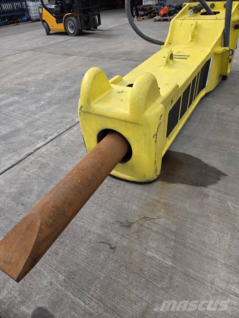 Atlas Copco HB 7000 Hammers / Breakers