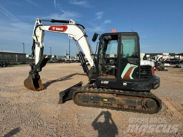 Bobcat E 88 Mini excavators < 7t