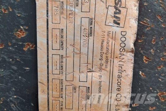 Develon Hitch Mini excavators < 7t