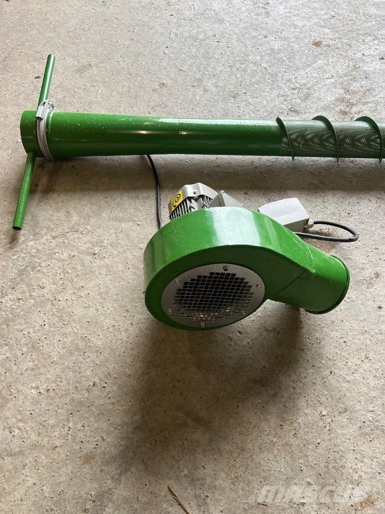  Crocus Kornbelufter Other farming machines