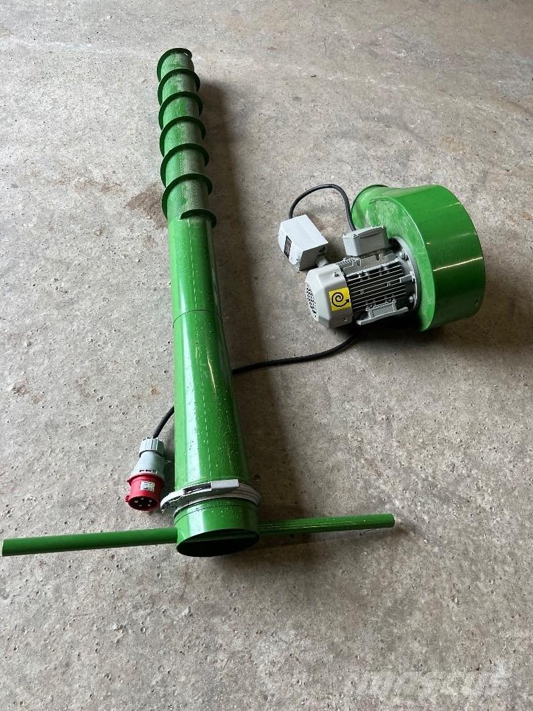  Crocus Kornbelufter Other farming machines