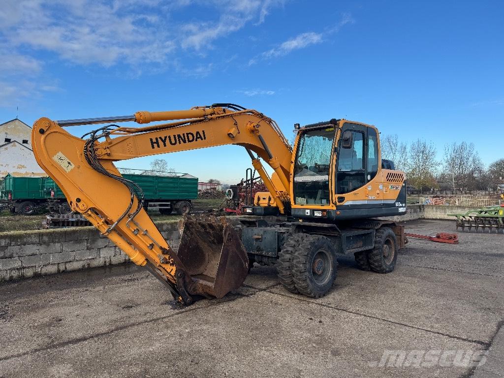 Hyundai R140W-9A Wheeled excavators