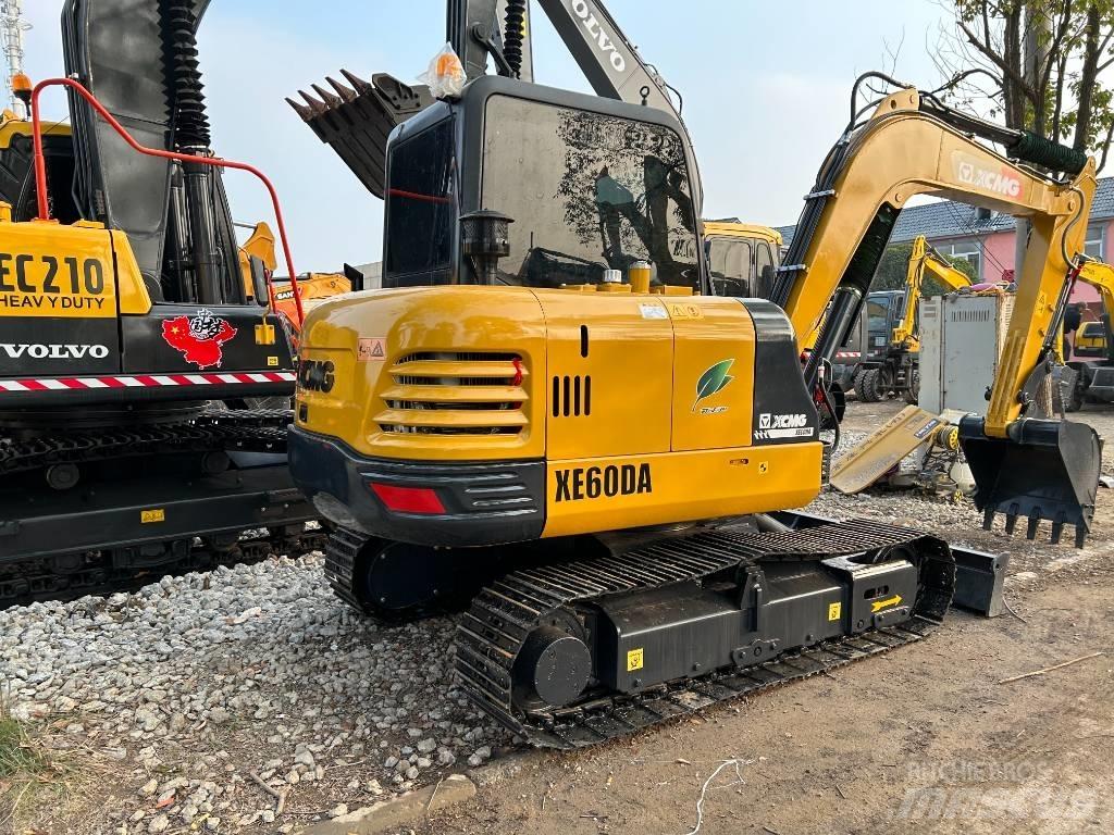 XCMG XE60DA Midi excavators  7t - 12t
