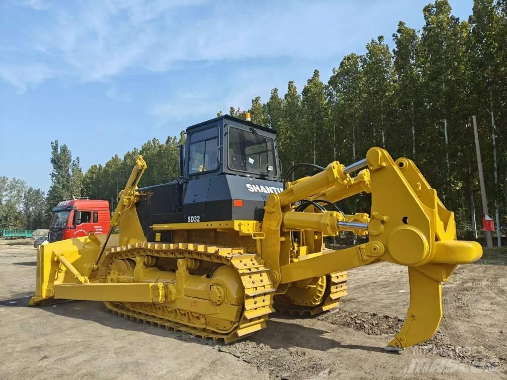 Shantui SD 32 Crawler dozers