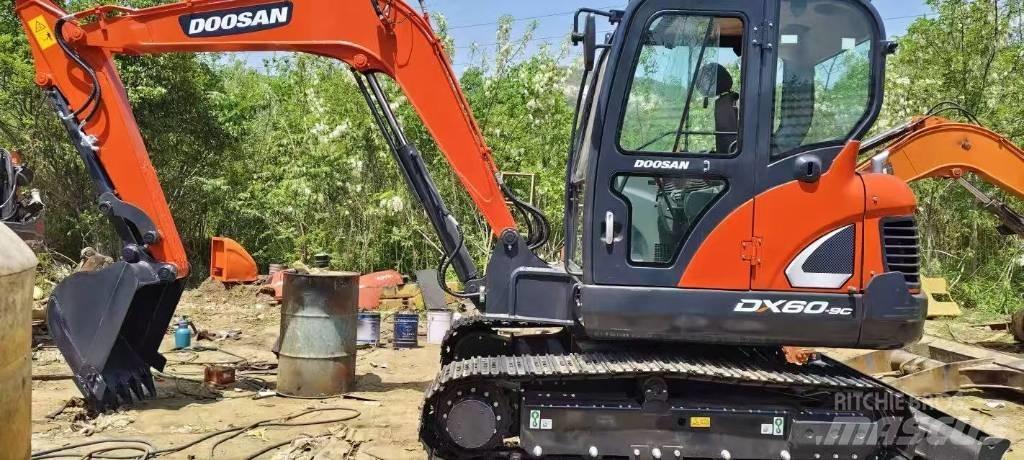 Doosan DX60 Mini excavators < 7t