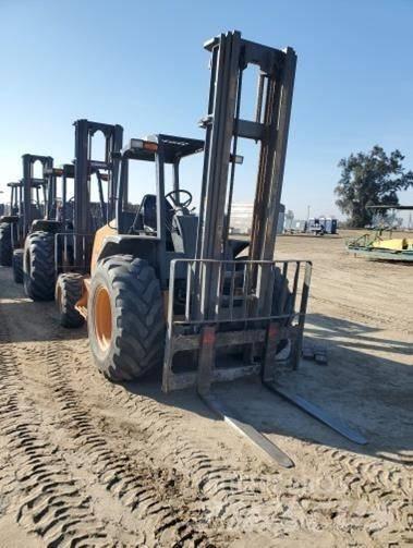 CASE 586H Rough terrain truck