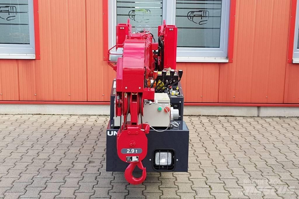 Unic URW-295 Tracked cranes