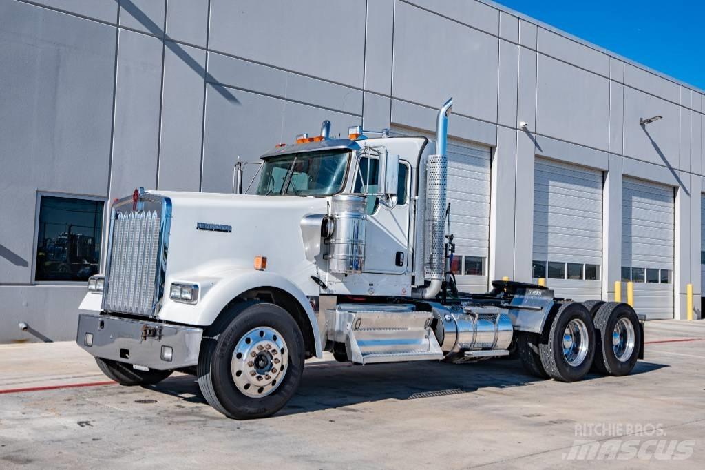 Kenworth W900 Truck Tractor Units