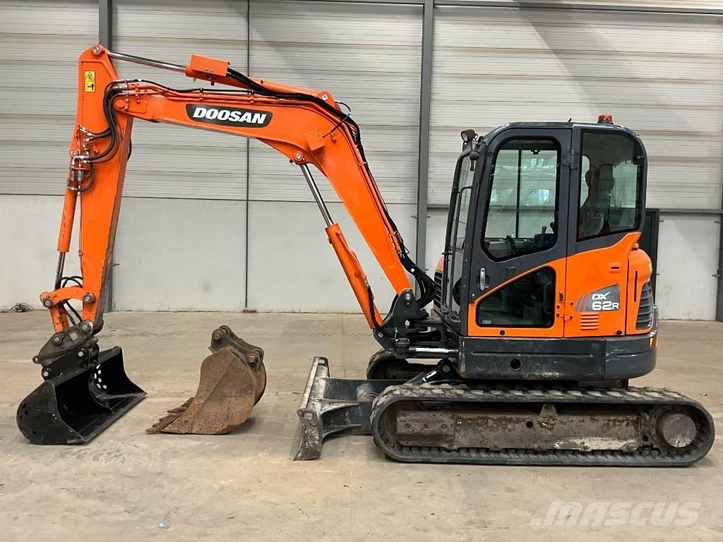 Doosan DX 62 R-3 Mini excavators < 7t