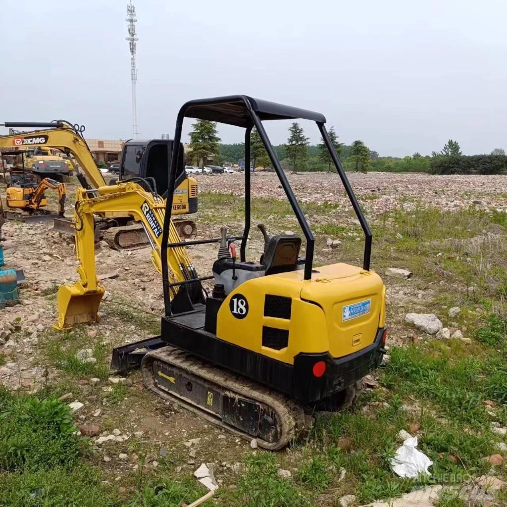 Komatsu PC 18 Mini excavators < 7t