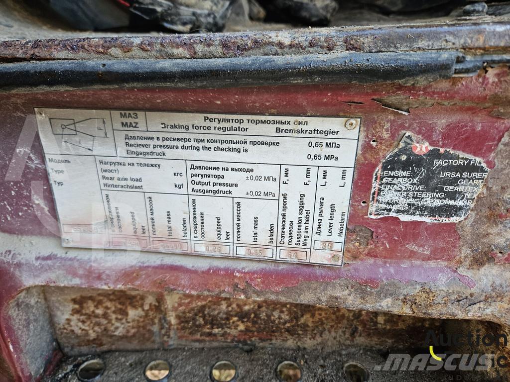 MAZ 551669 Tipper trucks