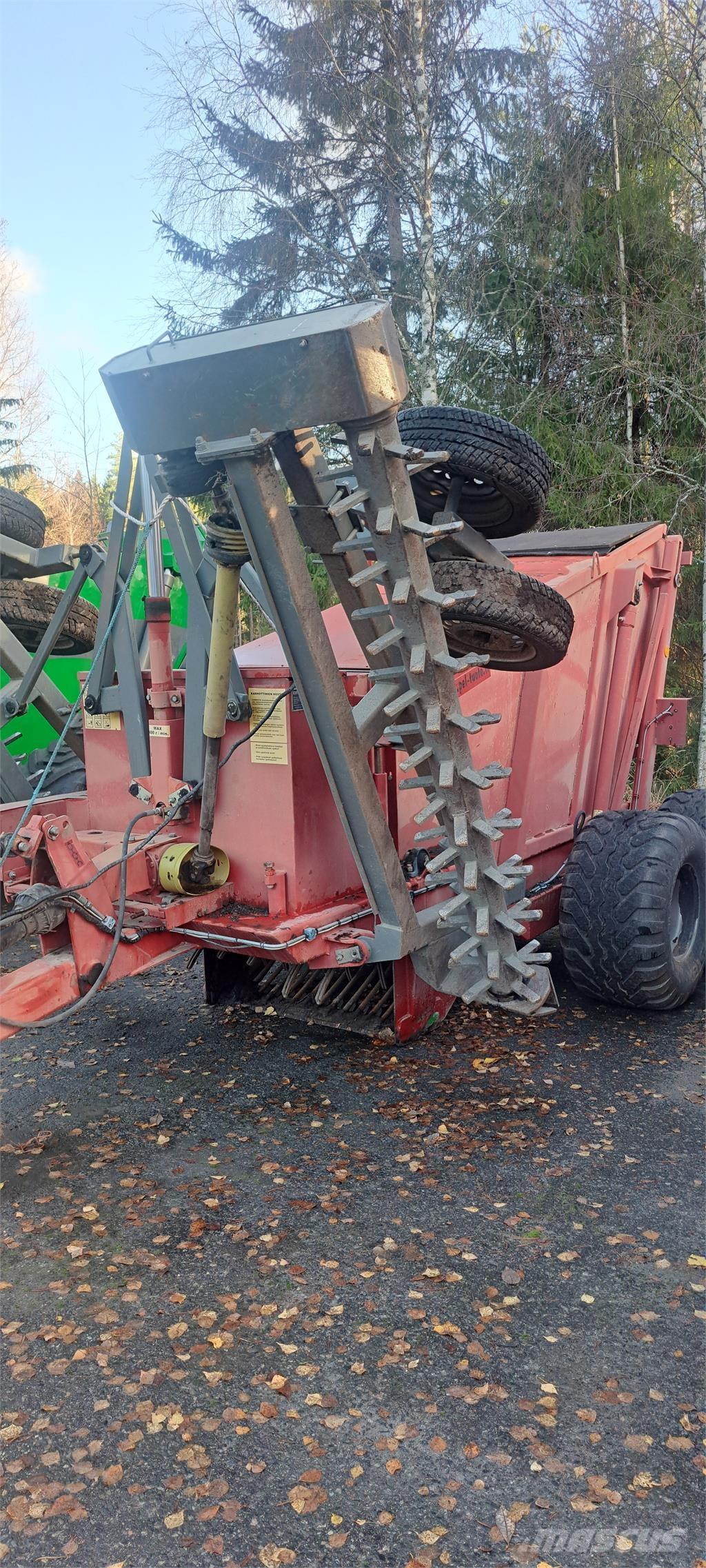 Kivi-Pekka KP 5 Stone Pickers