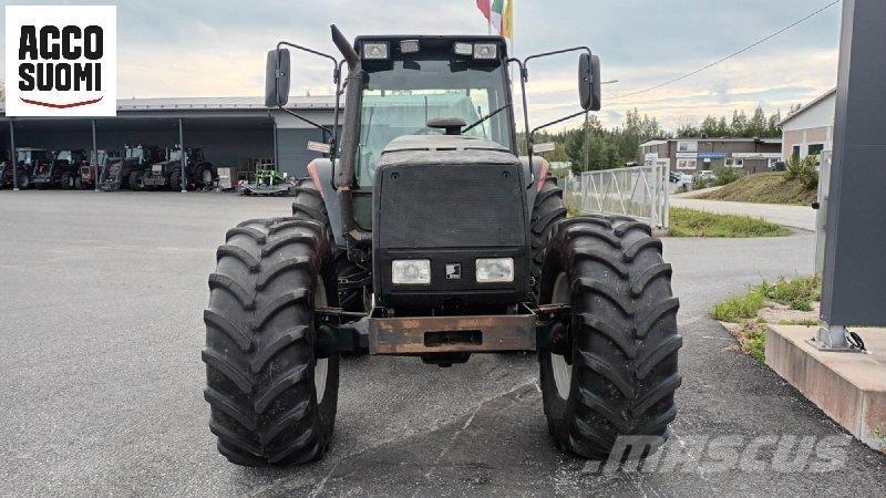 Valmet 8550 MEGA Tractors