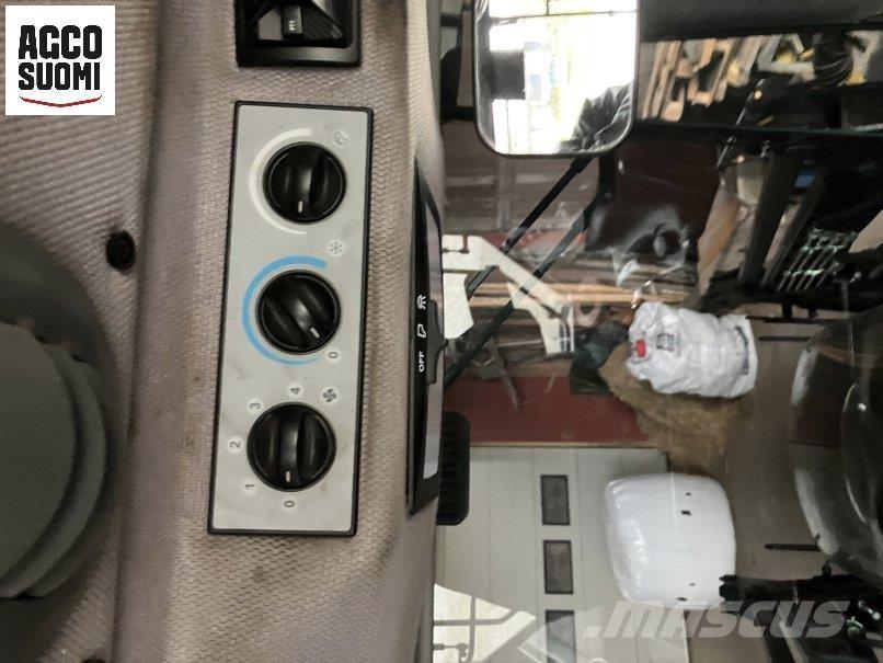 Valtra A93 HT Tractors