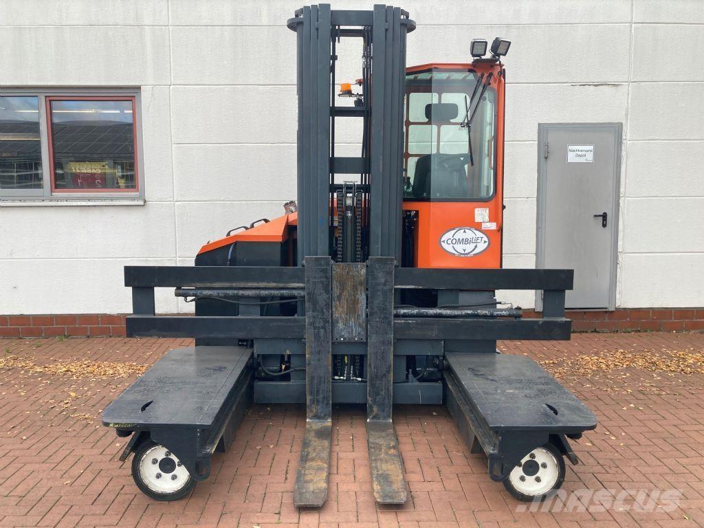 Combilift C4000 E Sideloader