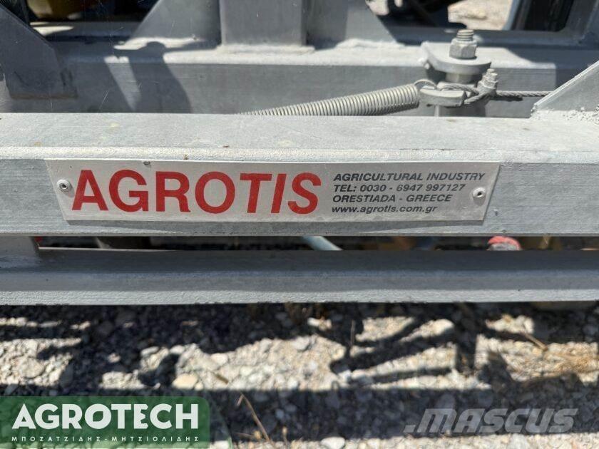  1000 λίτρα Tractors