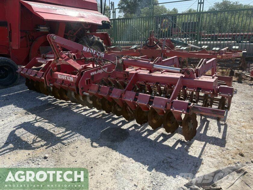  5 μέτρα σπαστή Tractors
