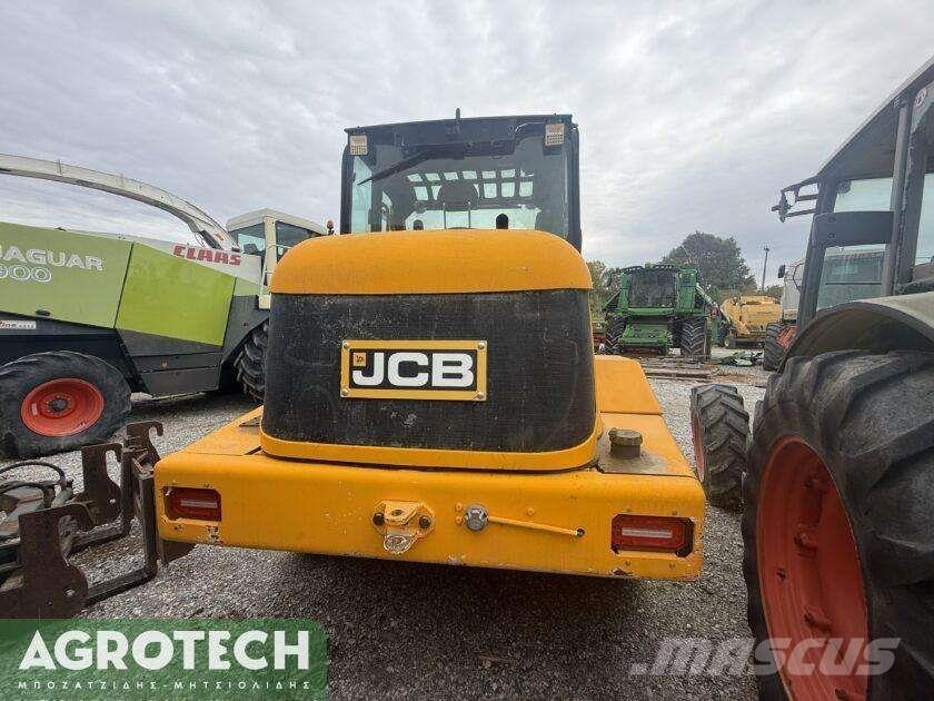 JCB TM 300 Tractors