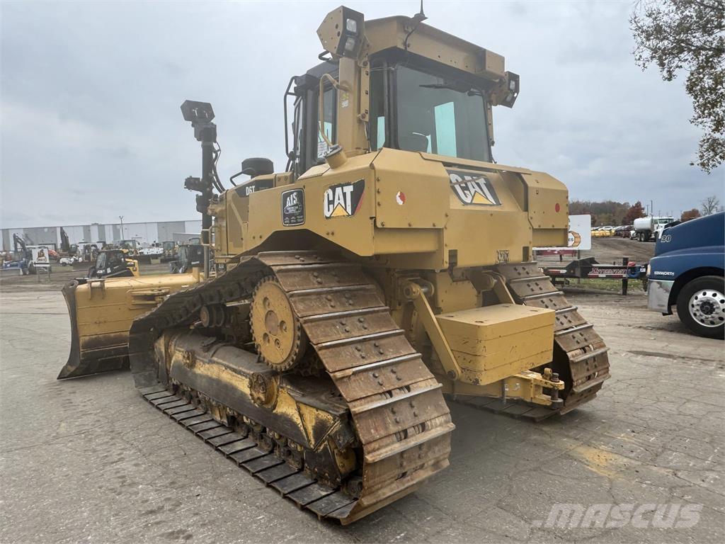CAT D6T Crawler dozers