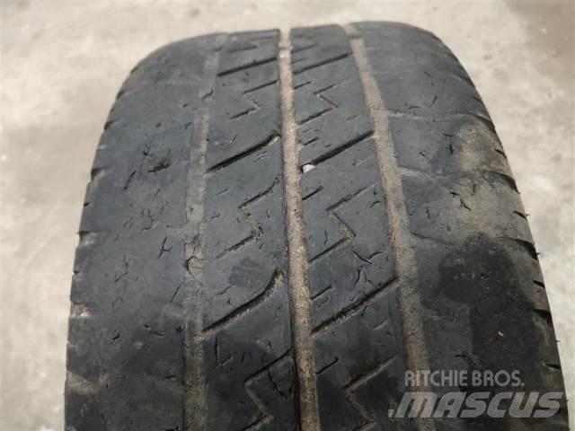  10 195/55R10 Vehicle transport trailers