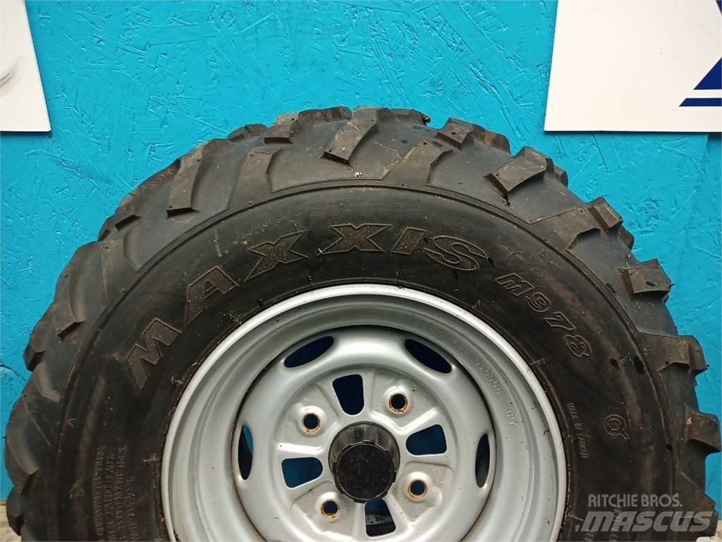  11 24x10-11 Tyres, wheels and rims