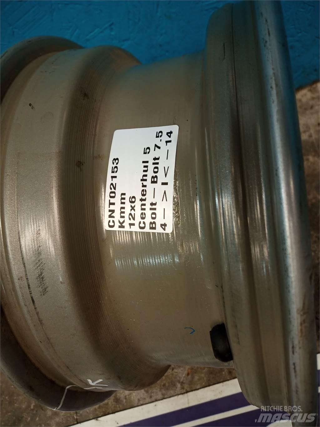  12 12x6.0AT Tyres, wheels and rims