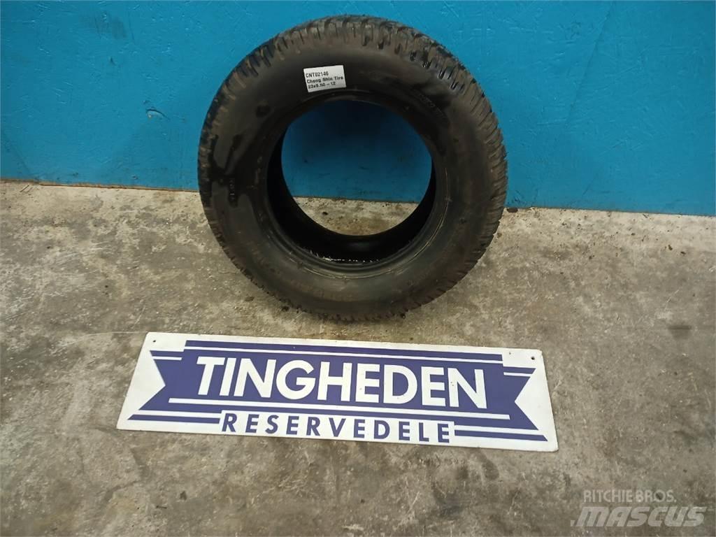  12 23X8.50-12 Tyres, wheels and rims
