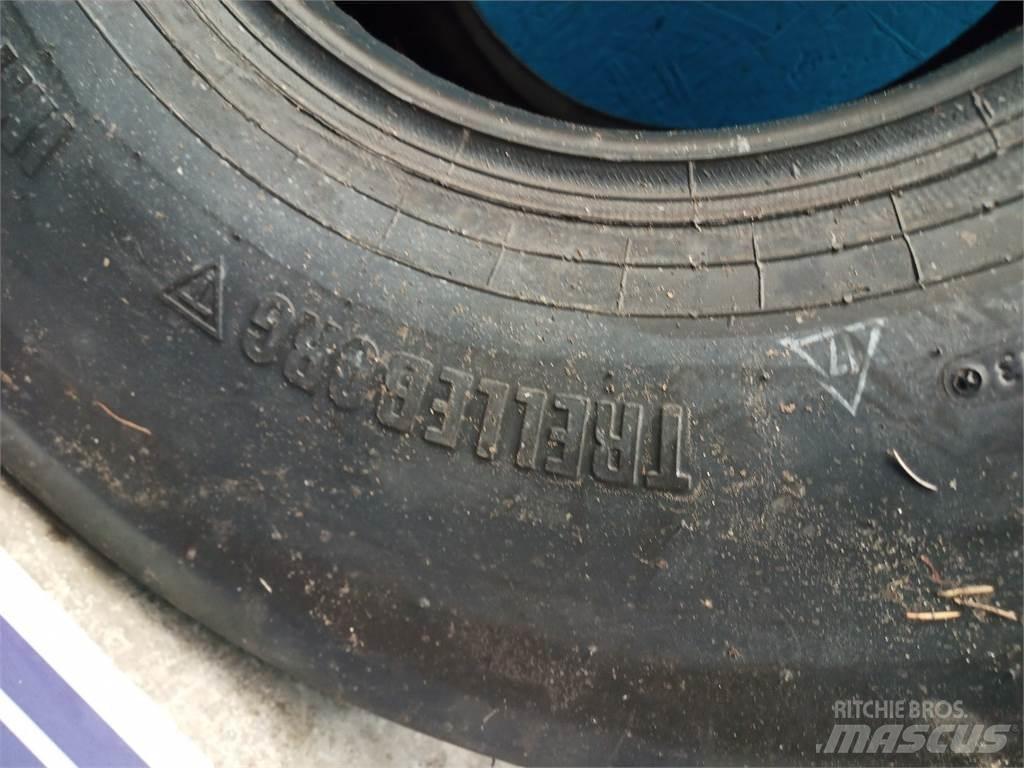  12 300/65-12 Tyres, wheels and rims