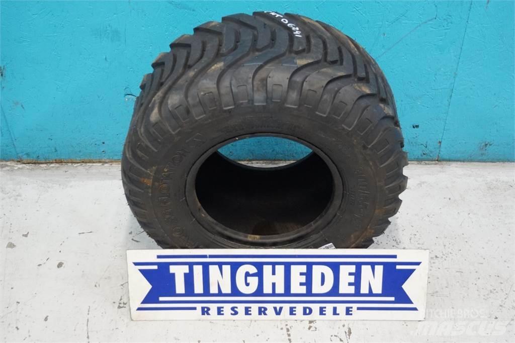  12 300/65-12 Tyres, wheels and rims