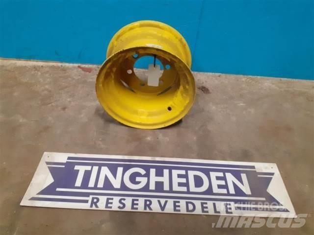  12'' 7.00x12 Tyres, wheels and rims