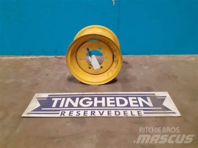  12 7.00X12 Tyres, wheels and rims