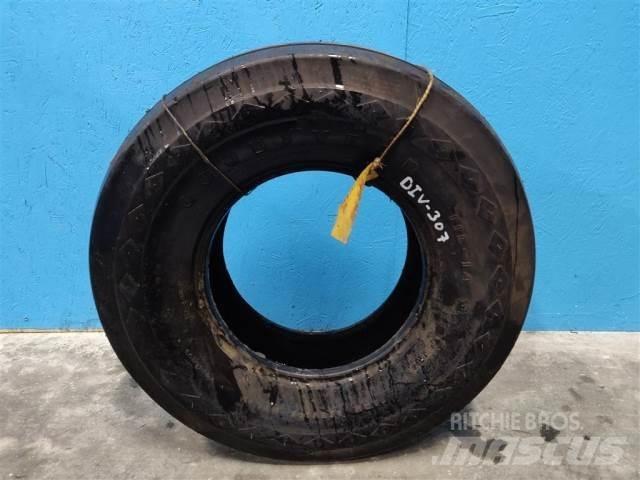  14 11L-14 Tyres, wheels and rims