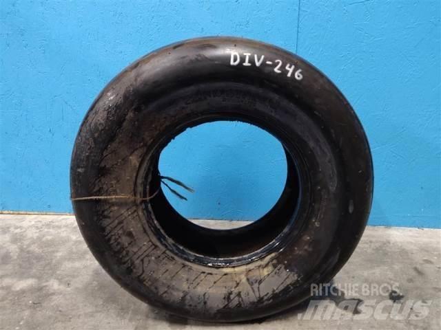  14 11L-14 Tyres, wheels and rims