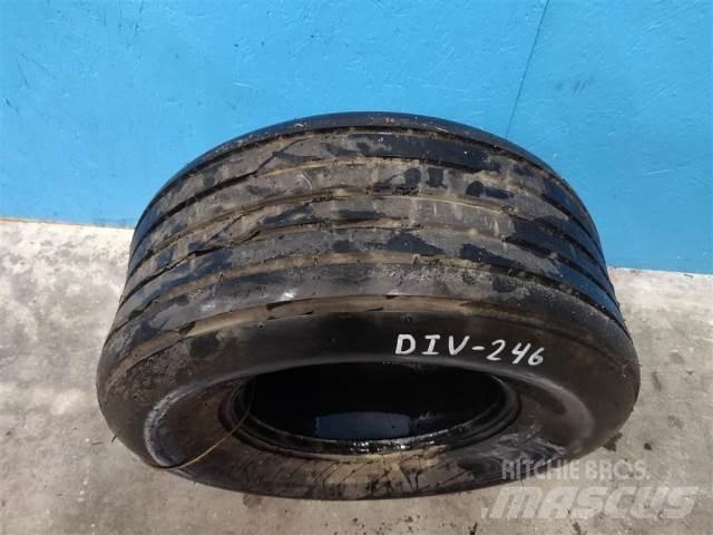  14 11L-14 Tyres, wheels and rims