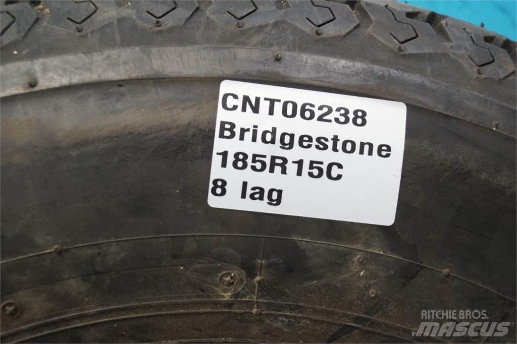  15 185R15C Tyres, wheels and rims