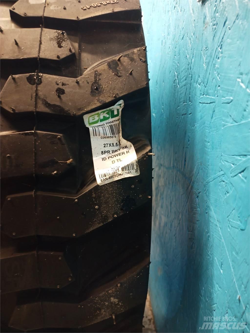  15 27X8.50-15 Tyres, wheels and rims
