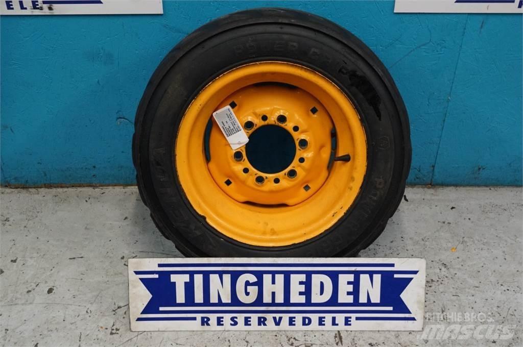  15 27X8.50-15 Tyres, wheels and rims