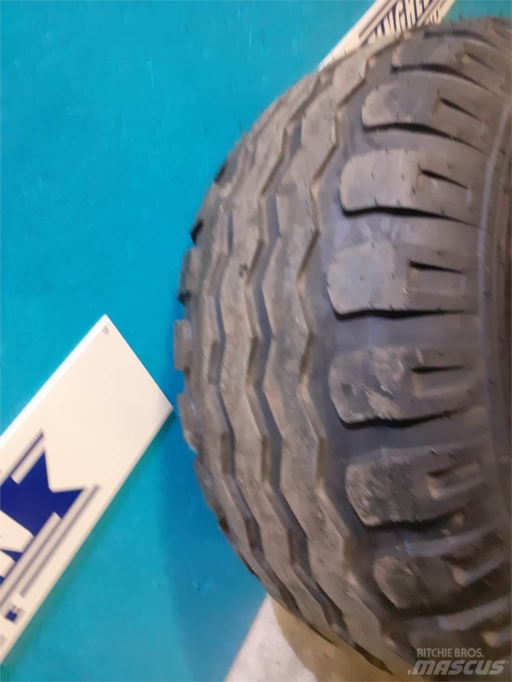  15.3 400/60-15.3 Tyres, wheels and rims