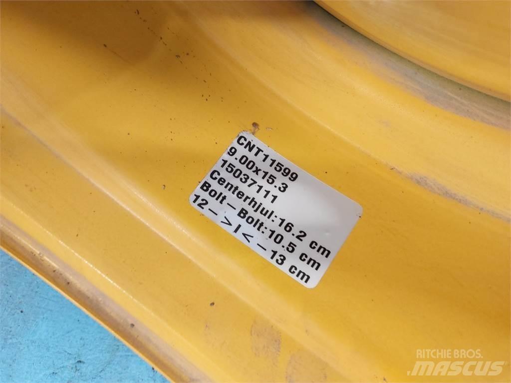  15.3 9.00x15.3 Tyres, wheels and rims