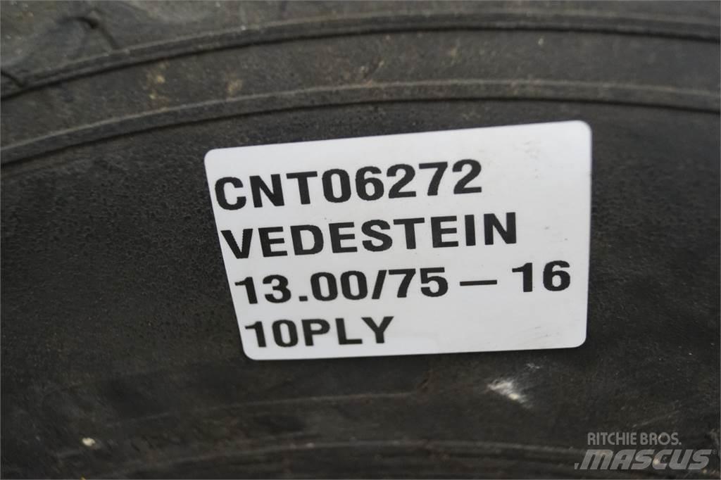  16 13.0/75-16 Tyres, wheels and rims