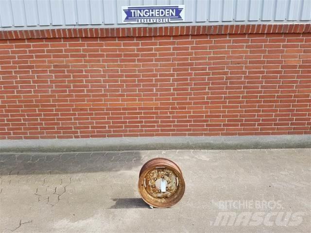  16 5.50FX16 Tyres, wheels and rims