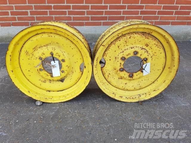  18 5.50FX18 Tyres, wheels and rims