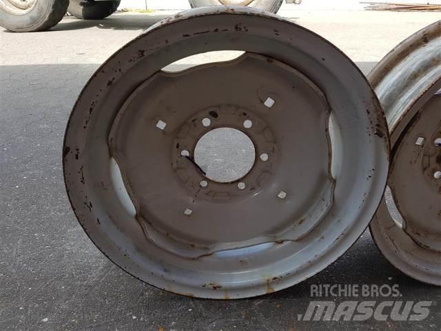 18 5.50FX18 Tyres, wheels and rims