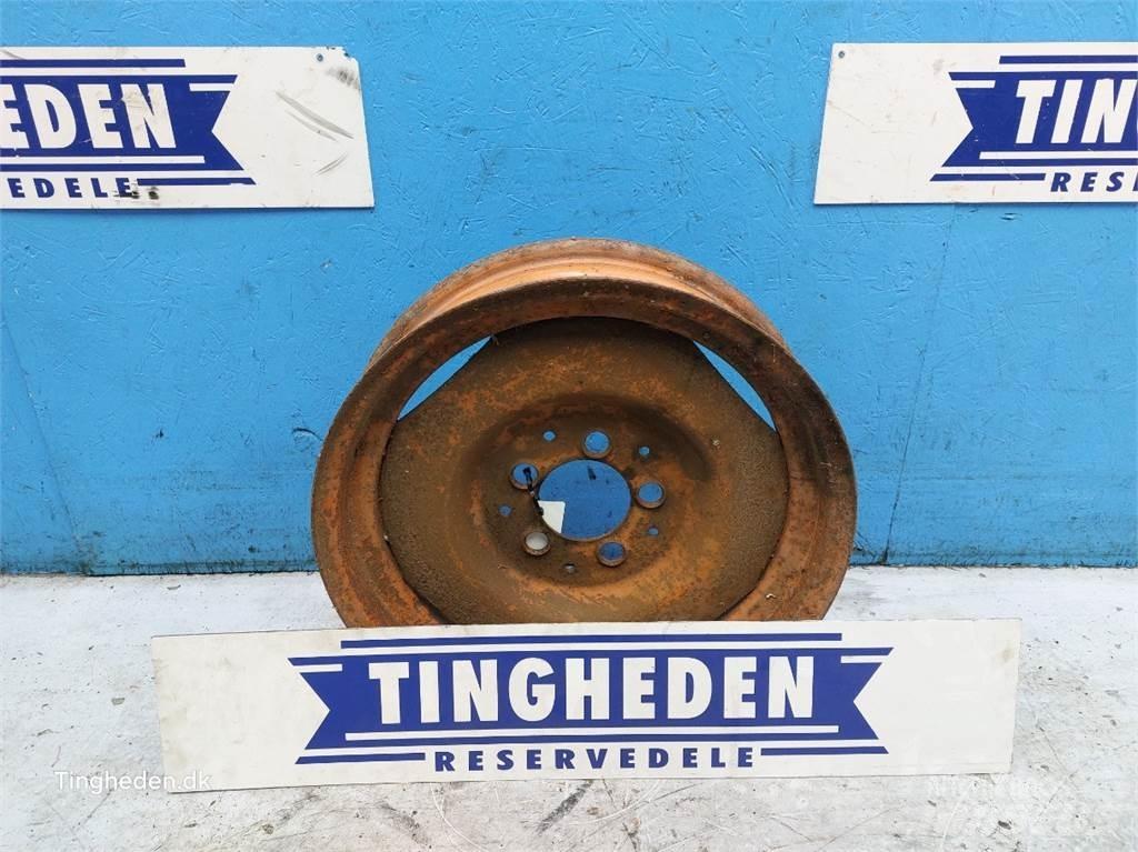  20 Tyres, wheels and rims