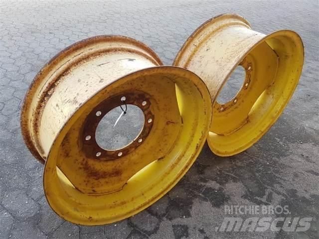  24 W11X24 Tyres, wheels and rims