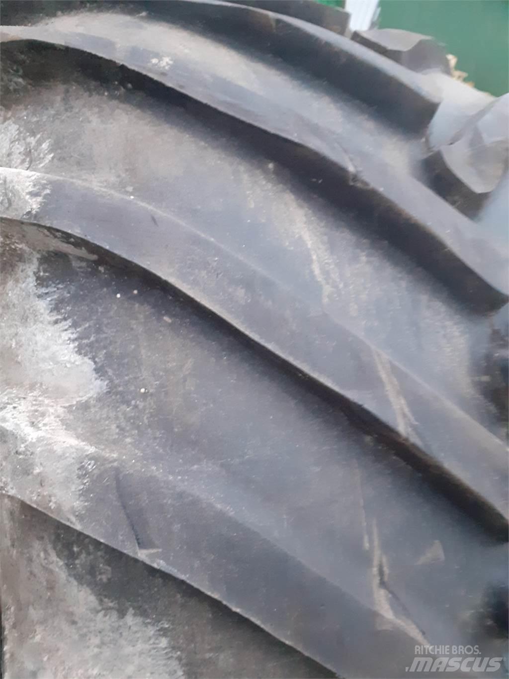  25 71X47.00-25 Tyres, wheels and rims