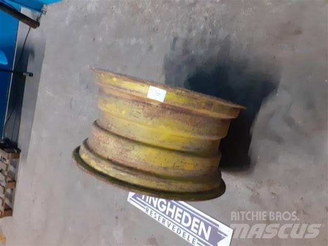 26'' 14X26 Tyres, wheels and rims