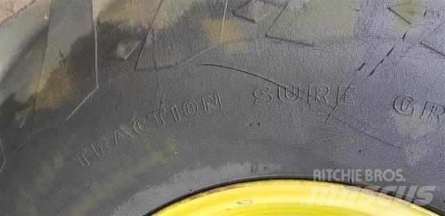  26 23.1-26 Tyres, wheels and rims